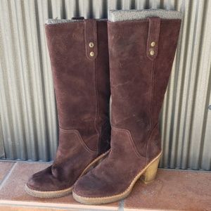 UGG Josie 3214 Suede Boots